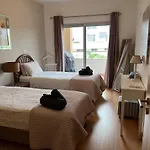 Nieuw Modern Appartement Met Alle Faciliteiten.