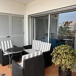 Nieuw Modern Appartement Met Alle Faciliteiten.